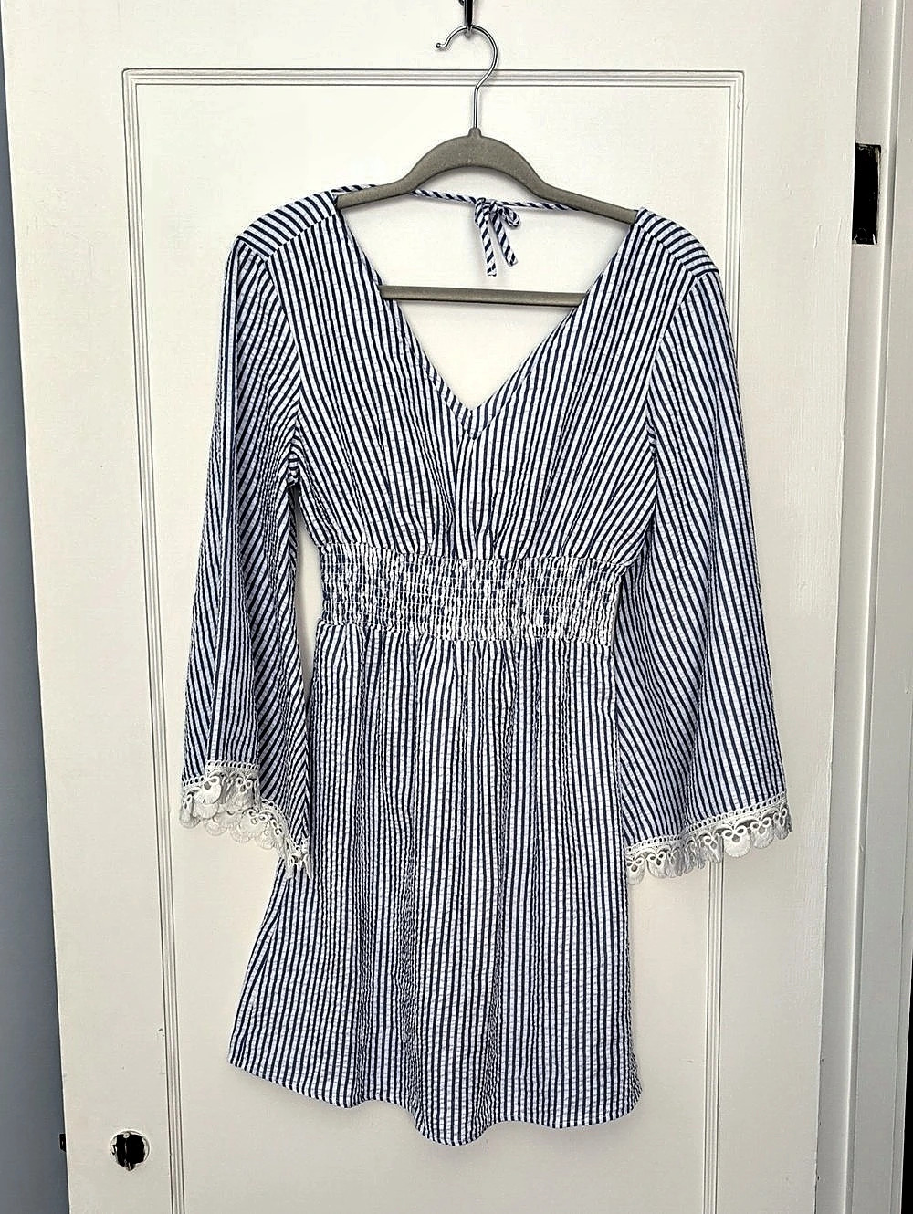Venus Striped Mini Dress in Blue & White Size Medium Like New